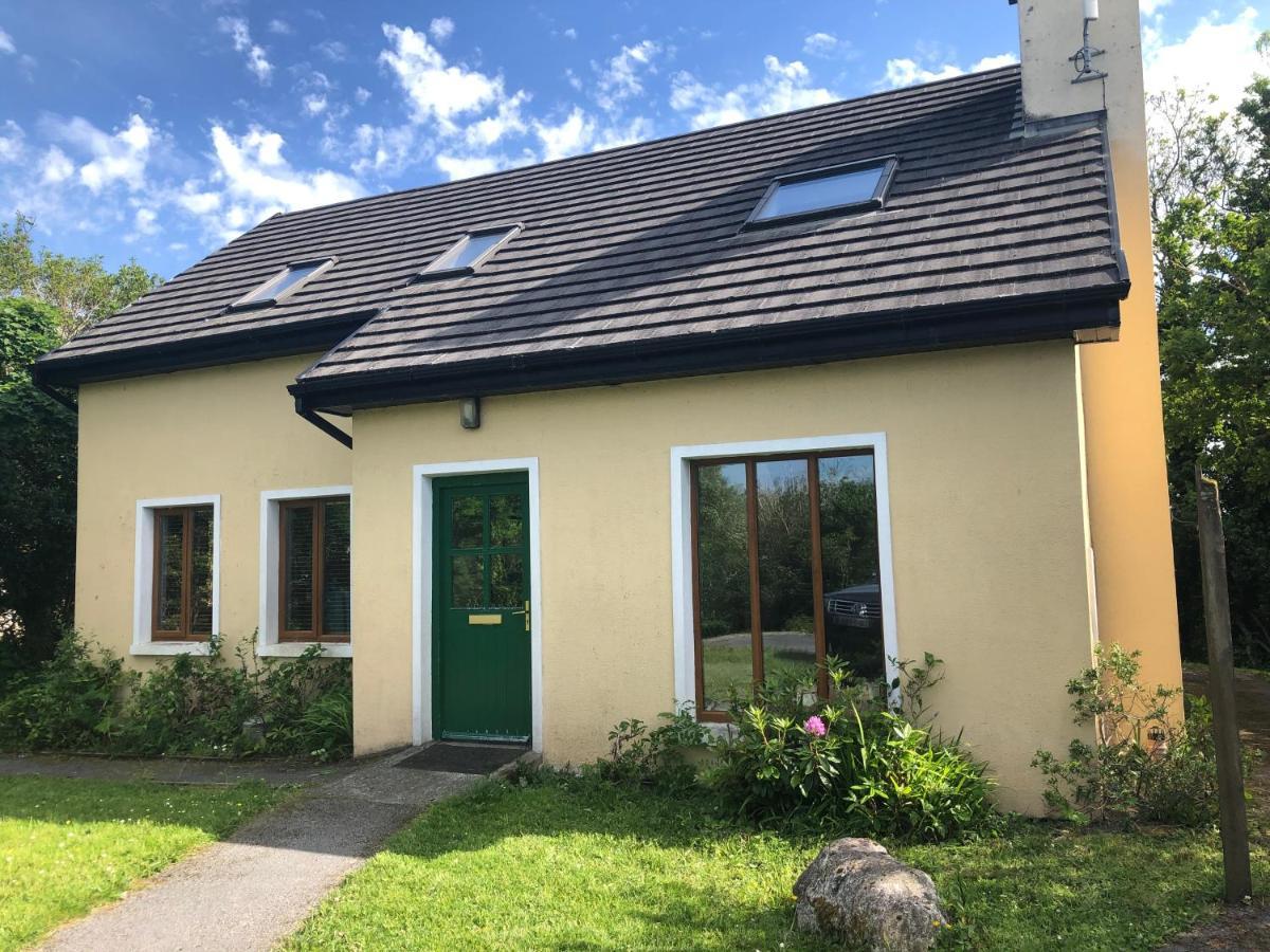 Letterfrack Farm Lodge House In Letterfrack Village Connemara Exterior foto